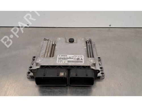 Used Engine control unit (ECU) Engine control unit (ECU) OPEL CORSA F (P2JO) 1.2 (68) (101 hp) 31076411 31076411