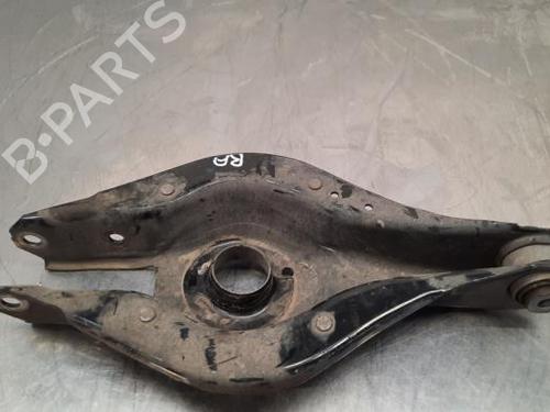 Højre bagtil bærearm BMW 5 (G60) i5 eDrive40 (340 hp) 23596449