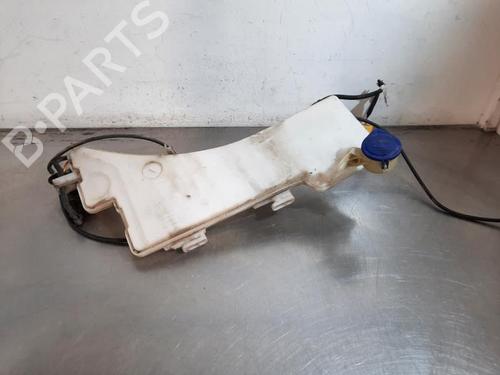 Used Windscreen washer tank Windscreen washer tank 39234916 39234916