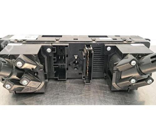 Climate control VW POLO VI (AW1, BZ1, AE1) 1.0 | BP29195346I5 