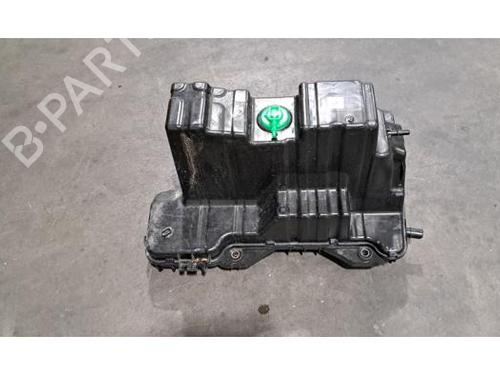 Used AdBlue tank RENAULT MASTER III Van (FV) 2.3 dCi 135 FWD (FV0N, FV08, FV06, FV00, FV1S) (136 hp) 29879324