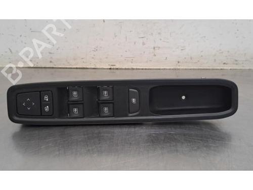 Used Switch Switch DACIA JOGGER (RK_) 1.0 TCe 110 (RKMD) (110 hp) 35772755 35772755