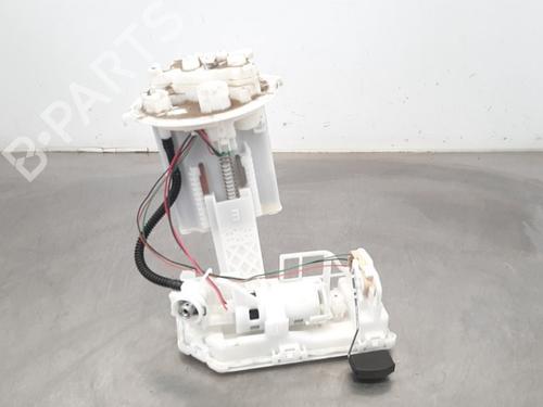 Used Fuel pump TOYOTA COROLLA Estate (_E21_) 1.8 Hybrid (ZWE211) (122 hp) 17112974