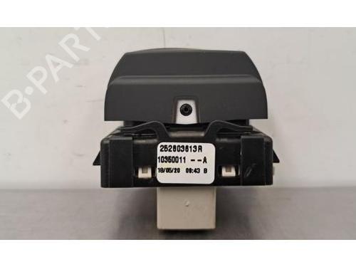 Switch RENAULT MEGANE IV Hatchback (B9A/M/N_) 1.6 E-TECH 160 (B9NH) | BP29871825I30