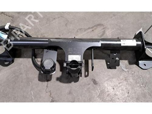 Used Tow ball/Mechanism TESLA MODEL Y (5YJY) Long Range All-wheel Drive (514 hp) 31374976