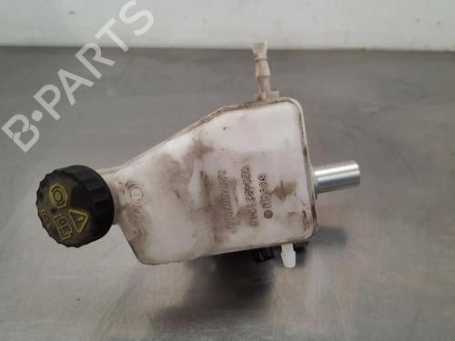 Used Brake master cylinder CITROËN BERLINGO (ER_, EC_) 1.5 BlueHDi 100 (102 hp) 22335085