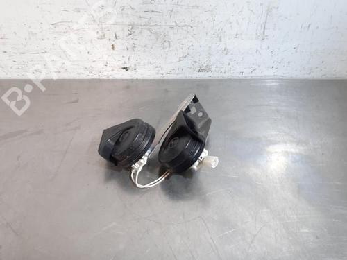 Used Horn CITROËN C5 AIRCROSS (A_) 1.5 BlueHDi 130 (ACYHZJ, ACYHZR) (131 hp) 25929518