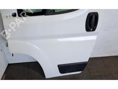 Left front door PEUGEOT BOXER Van 2.2 BlueHDi 120 | BP23639391C2