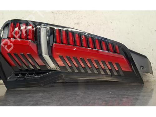 Used Right taillight Right taillight RENAULT 5 E-Tech 150 (150 hp) 40240572 40240572