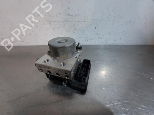 ABS Bremseaggregat RENAULT CAPTUR I (J5_, H5_) 1.2 TCe 120 (118 hp) 17114097