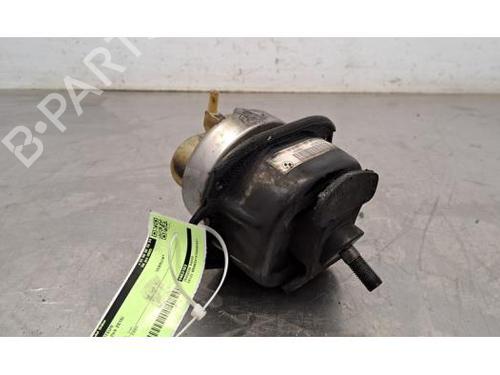 Used Engine mount BMW X5 (F15, F85) xDrive 30 d (258 hp) 26541036