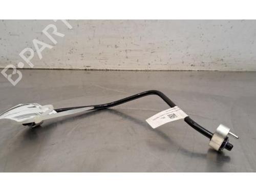 AC-rør AC-rør BMW 5 (G60, G90, G68) i5 eDrive40 (340 hp) 37003044 37003044