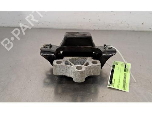 Motorophæng AUDI Q3 (F3B) 35 TFSI (150 hp) 29234478