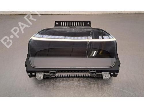 Instrument cluster VOLVO V60 II Cross Country (227) D3 AWD | BP26875666C47 