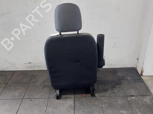 Left front seat RENAULT TRAFIC III Van (FG_) 2.0 dCi 150 (FGMU) | BP23613331C15 