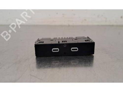 Electronic module AUDI A3 Limousine (8YS, 8YM) S3 TFSI quattro 8Y0035736