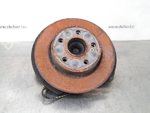 Used Right rear steering knuckle MERCEDES-BENZ A-CLASS (W176) A 200 CDI (176.001) (136 hp) 10888098