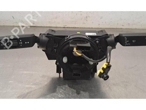 Used Steering column stalk Steering column stalk CITROËN C3 III (SX) 1.2 PureTech 82 (83 hp) 33612518 33612518