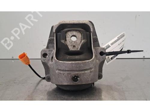 Used Engine mount Engine mount PORSCHE MACAN (95B) 3.0 S Diesel (258 hp) 39995330 39995330