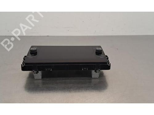 Used Display monitor VW T-ROC (A11, D11) 1.0 TSI (116 hp) 29195620