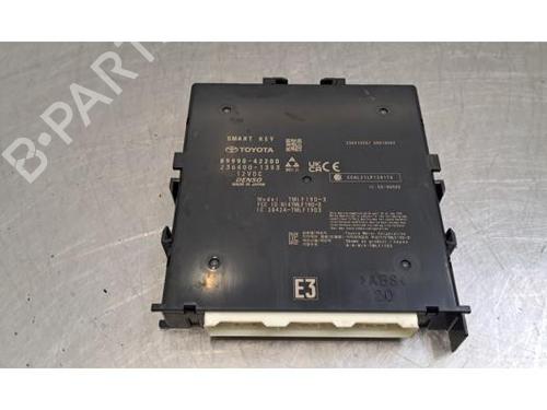 Used Electronic module Electronic module TOYOTA bZ4X (_EAM1_) EV (YEAM15) (218 hp) 34254818 34254818