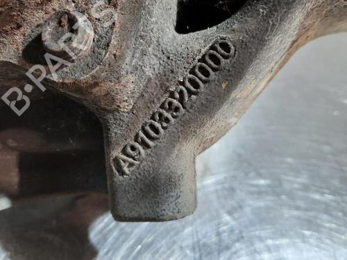Left front steering knuckle MERCEDES-BENZ SPRINTER 3-t Van (B910) 214 CDI (910.621, 910.623) | BP24157011M25