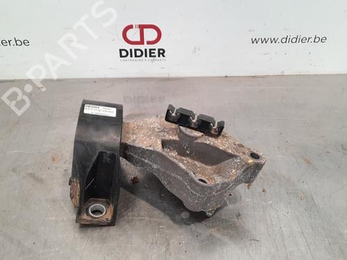 Used Engine mount DACIA SANDERO II TCe 90 (B8M1, B8MA, B8AC) (90 hp) 10896064