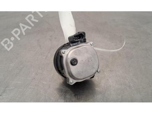 Used Auxiliary water pump PEUGEOT 3008 III (KA_, KB_, KC_) e-210 (KCZKZX) (213 hp) 29045564