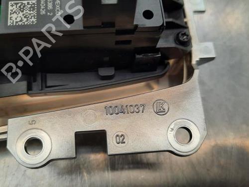 Switch BMW X4 (F26) xDrive 30 d | BP23610702I30 