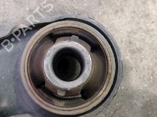Right front suspension arm TOYOTA YARIS (_P13_) 1.5 (NSP131_) | BP10871026M13 
