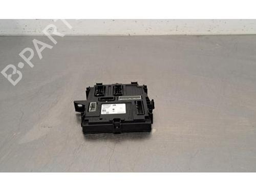 Used Electronic module RENAULT CAPTUR II (HF_) TCe 155 (HFMN) (154 hp) 27975336