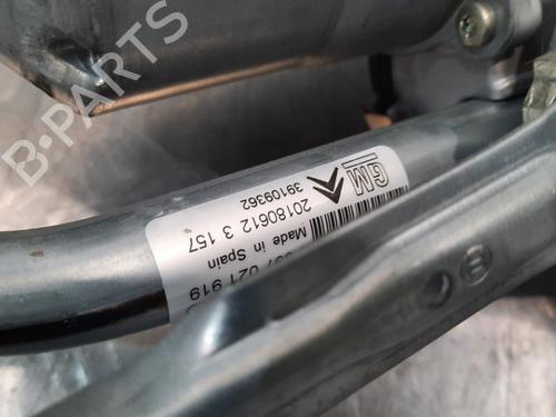 Used Front wipers mechanism OPEL CROSSLAND X / CROSSLAND (P17, P2QO) 1.2 (75) (82 hp) 10896078