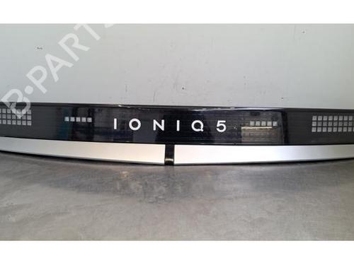 Used Rear center light Rear center light 37148567 37148567