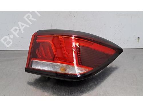 Used Right taillight Right taillight MG MG ZS SUV (AZS1) 1.5 VTi (106 hp) 34615456 34615456