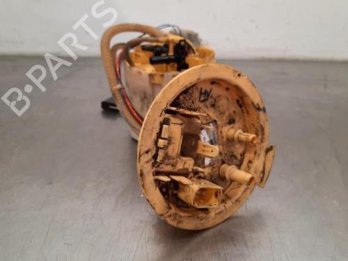 Used Fuel pump BMW X5 (G05, F95) xDrive 30 d (265 hp) 23624142