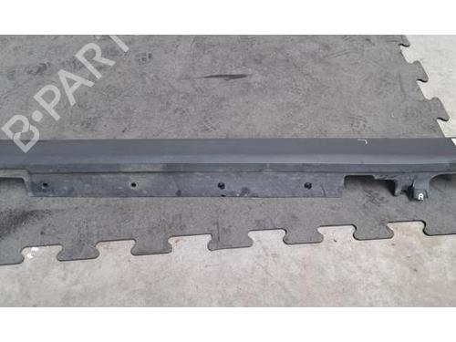 Used Left sideskirt Left sideskirt 38099604 38099604