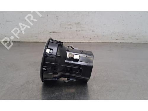 BP39153557I21 main image