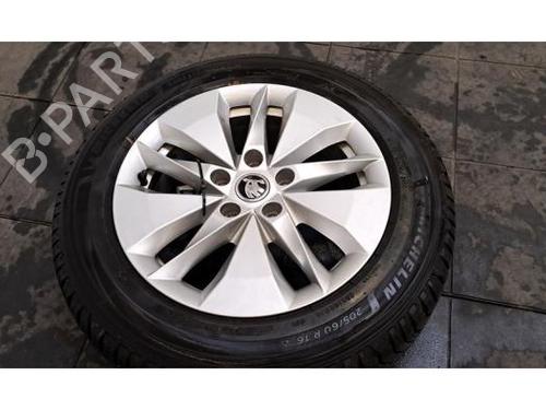 Used Rim Rim SKODA OCTAVIA IV Combi (NX5, PV5) 1.5 TSI e-TEC (150 hp) 34408556 34408556