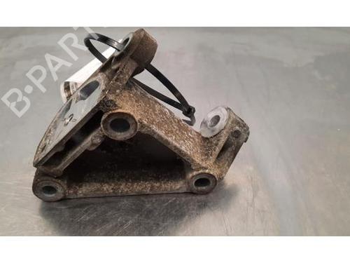 Support LAND ROVER DEFENDER Station Wagon (L316) 2.5 Td5 4x4 (L316) | BP23623888C155 