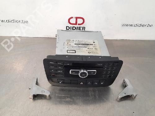 Used Radio MERCEDES-BENZ CLA Coupe (C117) CLA 180 (117.342) (122 hp) 10885991