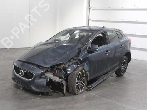 VOLVO V40 Hatchback (525) D2 1144596