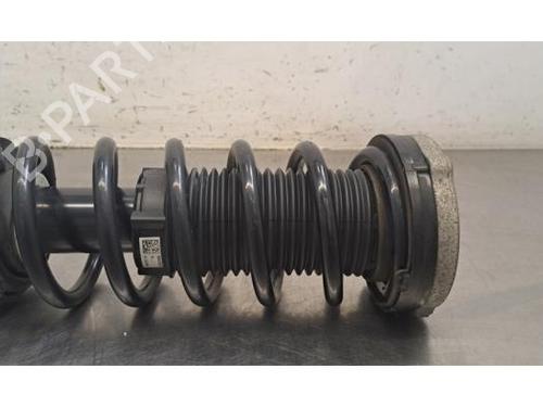 Right front shock absorber BMW 5 Touring (G31) 518 d Mild-Hybrid | BP37499095M17 - Image 2