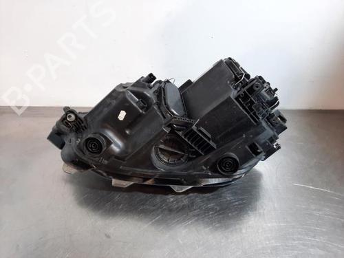 Right headlight VW GOLF SPORTSVAN VII (AM1, AN1) 1.0 TSI | BP32253491C29