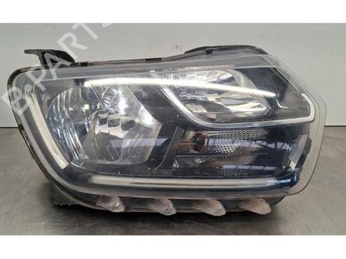 Used Right headlight DACIA DUSTER (HM_) 1.2 TCe 125 4x4 (HMMA) (125 hp) 32767615