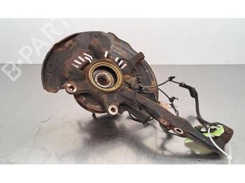 Right front steering knuckle TOYOTA HILUX VIII Pickup (_N1_) 2.8 TD 4WD (GUN126) | BP27372817M26 