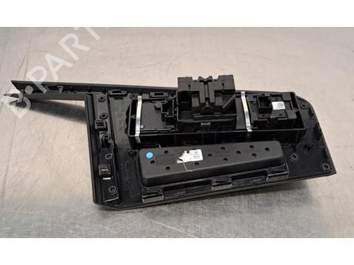 Middle console VW GOLF VIII (CD1, DA1) 1.5 TSI | BP29343973I22 