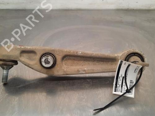 Used Right front suspension arm TESLA MODEL Y (5YJY) Long Range All-wheel Drive (514 hp) 23617257