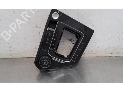 Used Middle console Middle console VW TIGUAN (AD1, AX1) 2.0 TDI 4motion (240 hp) 36005295 36005295