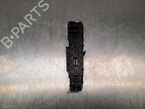 Gear lever AUDI Q2 (GAB, GAG) 1.6 TDI | BP23604967M90 