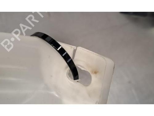 Sprinklertank PORSCHE 911 Convertible (992) 3.0 Carrera 4 (992610) | BP30582585C113 